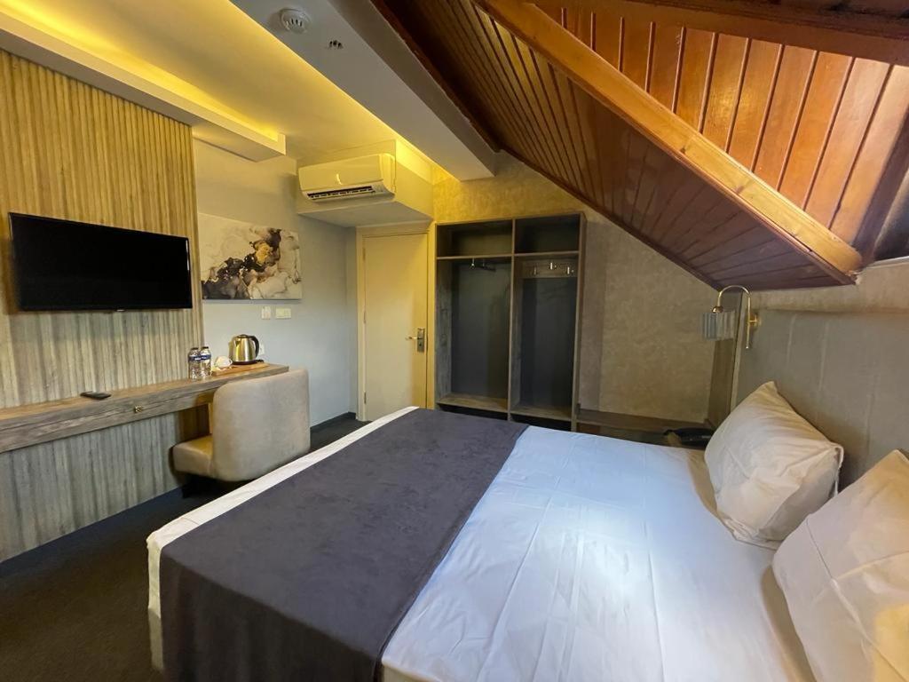 Sevcan Hotel Istanbul Exterior photo